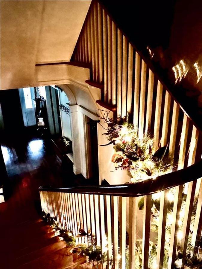 Historic 1912 Hoover House Bed And Breakfast Waynesboro Экстерьер фото
